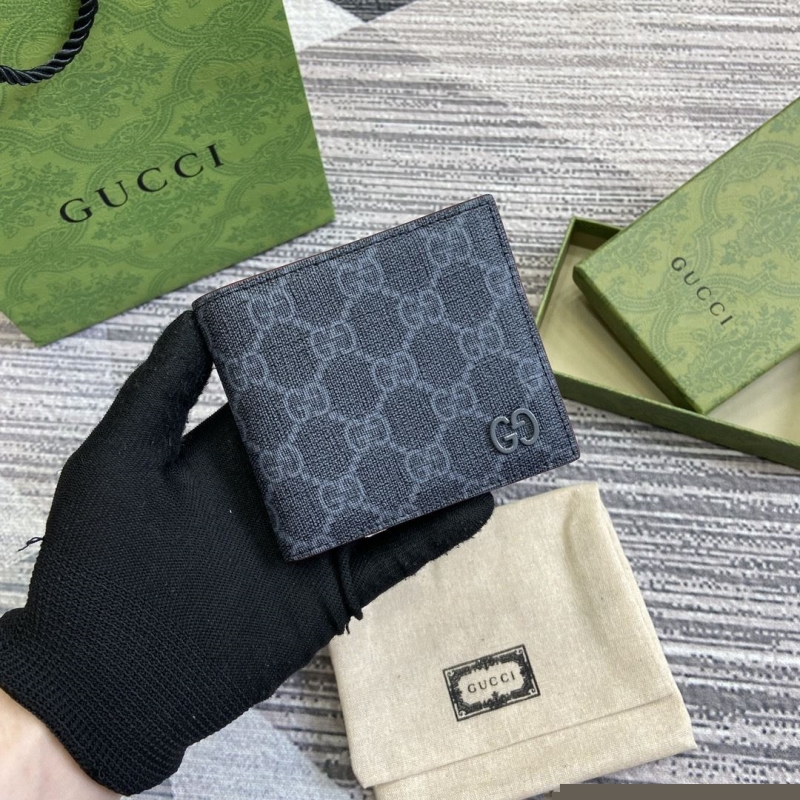 G*u*i wallets & purse